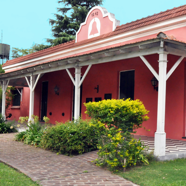 Imagen de nota: Casas y locales de antaño en Esteban Echeverría