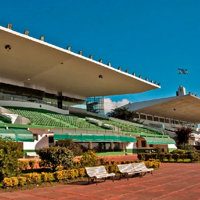 Imagen de nota: TURISMO DEPORTIVO EN LA CIUDAD DE LA PLATA