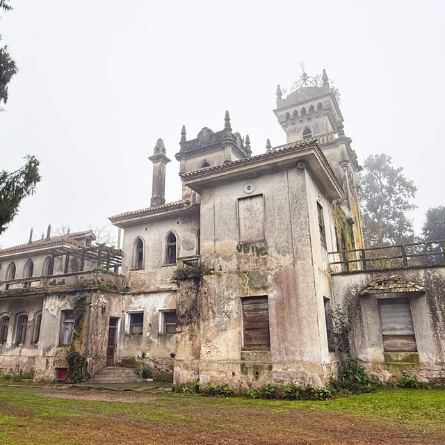 La California Argentina: un castillo giratorio