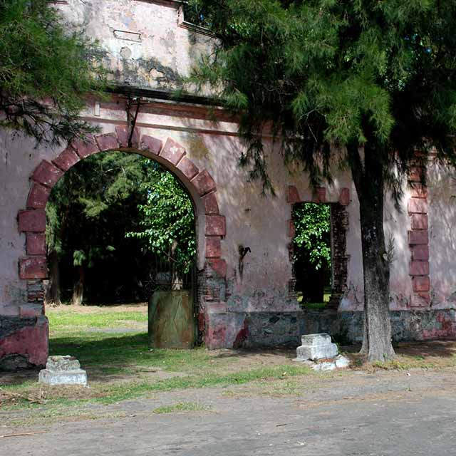 LEYENDAS DEL CEMENTERIO